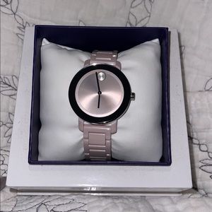 Movado BOLD blush pink watch! EUC 💕